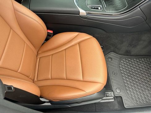 Used 2022 Mercedes-Benz GLC 300 GLC 300 image 18