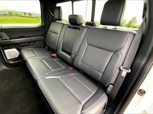 Used 2025 Ford F150 Lariat w/ Equipment Group 502A High AWD/4WD image 25