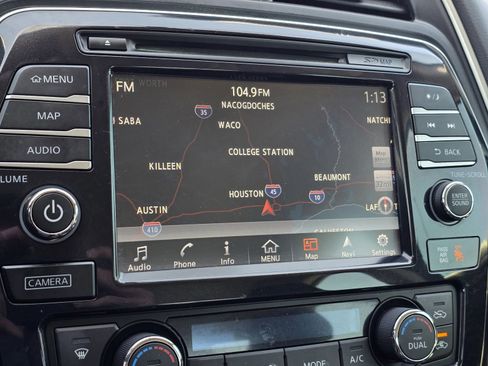 Used 2017 Nissan Maxima SR image 20