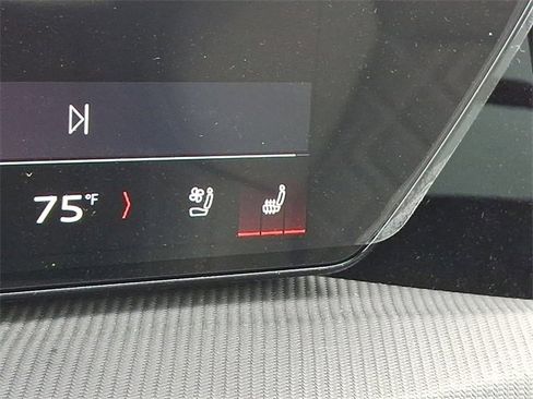 New 2025 Audi SQ5 Premium Plus image 19