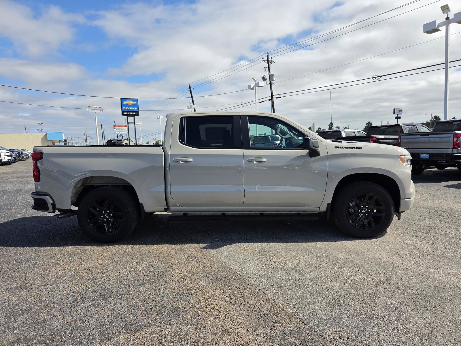 New 2026 Chevrolet Silverado 1500 RST w/ LPO, Dark Essentials Package RWD image 6