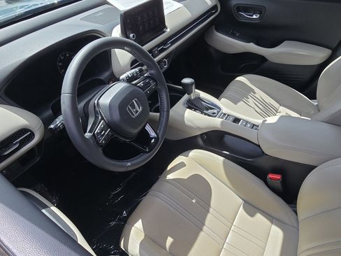 Certified 2023 Honda HR-V EX-L image 16