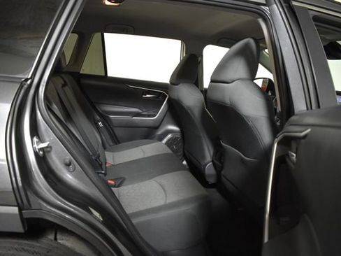 Used 2021 Toyota RAV4 XLE w/ XLE Grade Weather Package image 31