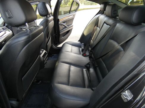 Used 2015 BMW 535i Sedan image 38