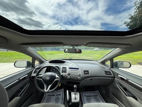Used 2010 Honda Civic EX image 18