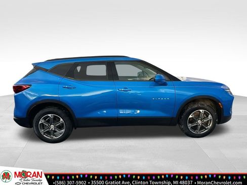Certified 2024 Chevrolet Blazer LT w/ Convenience Package image 6
