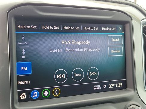 Used 2019 Chevrolet Silverado 1500 LT w/ Remote Start Package image 25