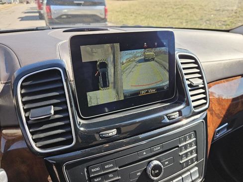 Used 2019 Mercedes-Benz GLS 450 4MATIC image 23