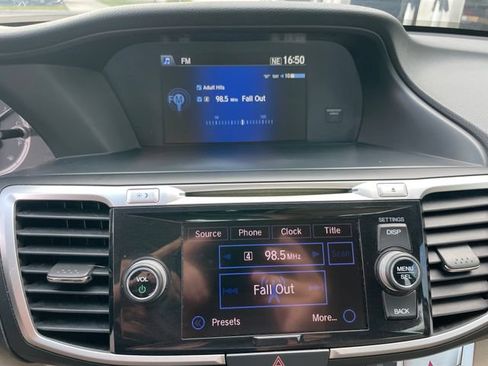 Used 2015 Honda Accord EX-L image 20