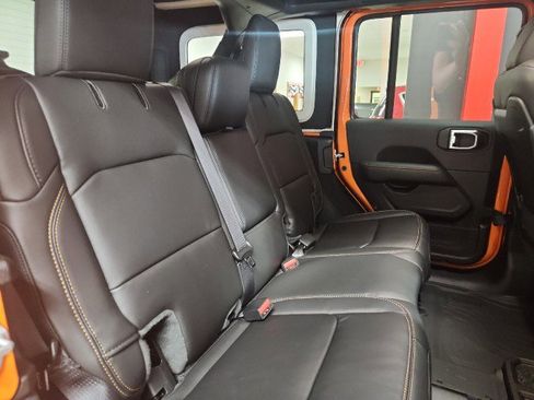 New 2025 Jeep Wrangler Unlimited Rubicon 392 image 12