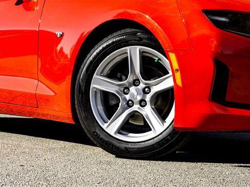 Used 2023 Chevrolet Camaro LT image 2