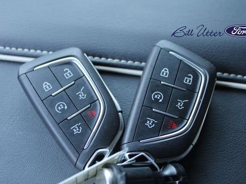 Used 2024 Cadillac Escalade Sport w/ Touring Package AWD/4WD image 27