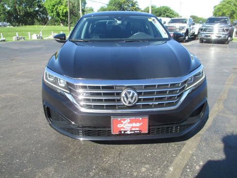 Used 2020 Volkswagen Passat 2.0T R-Line FWD image 12