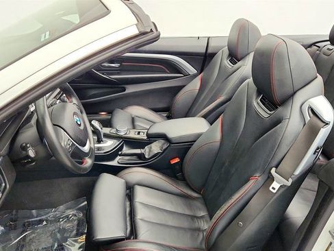 Used 2020 BMW 430i Convertible w/ Convenience Package image 21