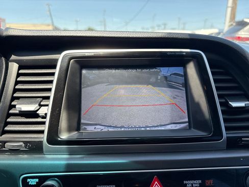 Used 2019 Hyundai Sonata SEL w/ Tech Package 02 FWD image 21