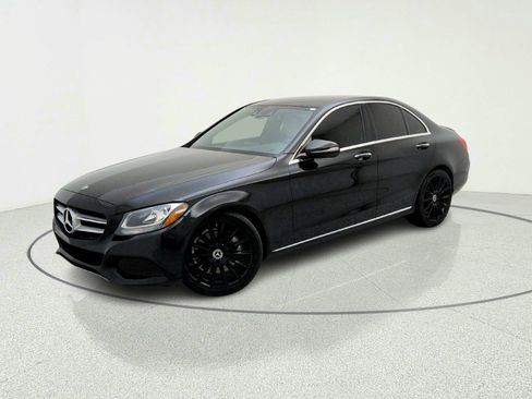 Used 2018 Mercedes-Benz C 300 Sedan image 1