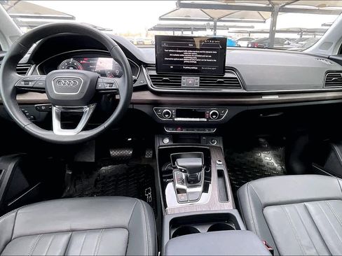 Used 2024 Audi Q5 2.0T Premium Plus image 16