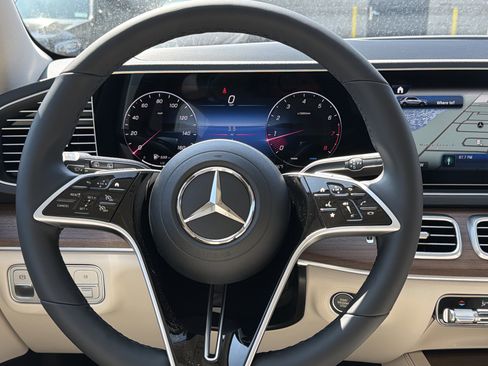 New 2026 Mercedes-Benz GLE 350 4MATIC image 13