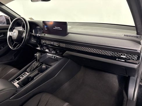 Used 2023 Honda Accord Sport image 22