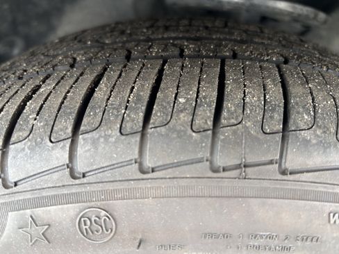 Certified 2023 BMW 330i Sedan w/ Premium Package image 12