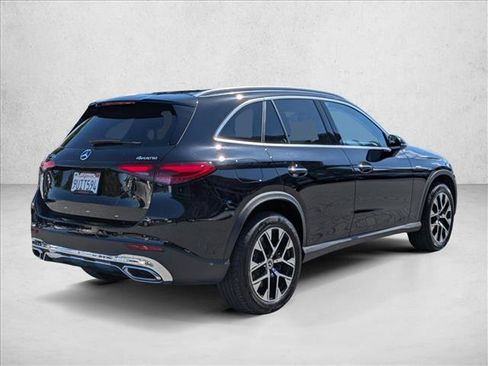 Certified 2025 Mercedes-Benz GLC 350e 4MATIC image 5