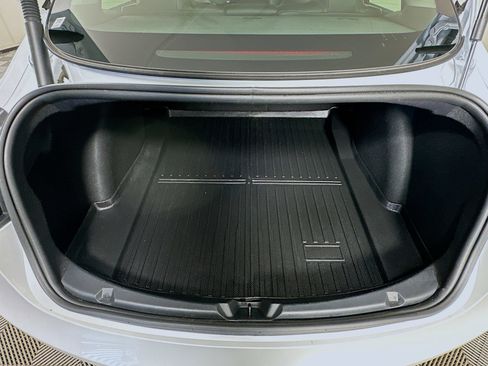 Used 2023 Tesla Model 3 Standard Range image 27