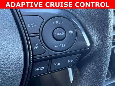 Certified 2021 Toyota RAV4 XLE image 27