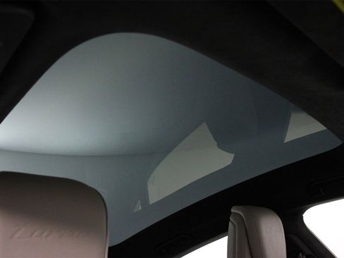 Used 2020 Porsche Taycan Turbo image 25