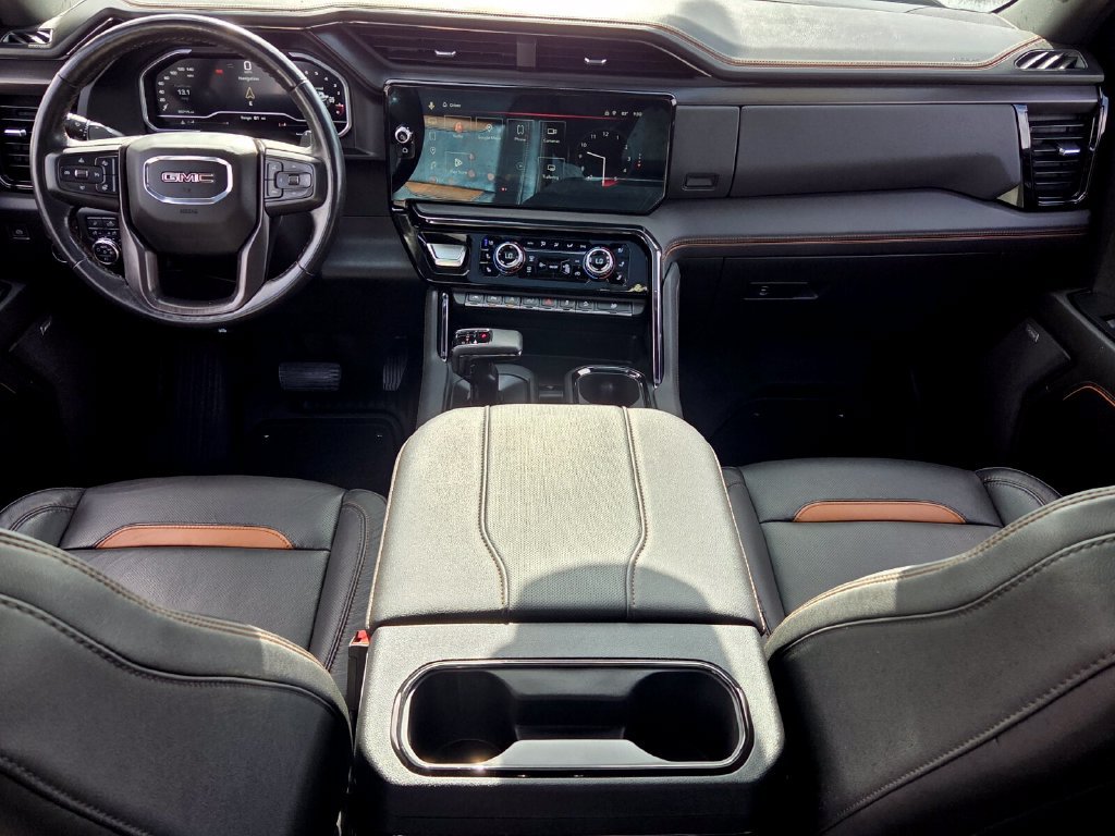 Used 2023 GMC Sierra 1500 AT4 w/ AT4 Premium Package AWD/4WD image 6