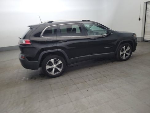 Used 2019 Jeep Cherokee Limited image 10