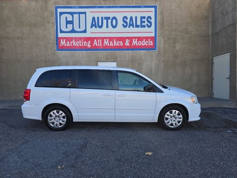 Used 2016 Dodge Grand Caravan SE w/ Quick Order Package 29E SE image 7