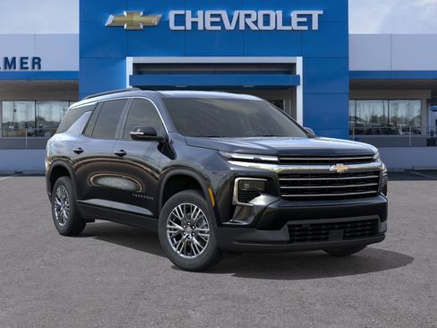 New 2026 Chevrolet Traverse LT w/ Driver Confidence Package AWD/4WD image 33