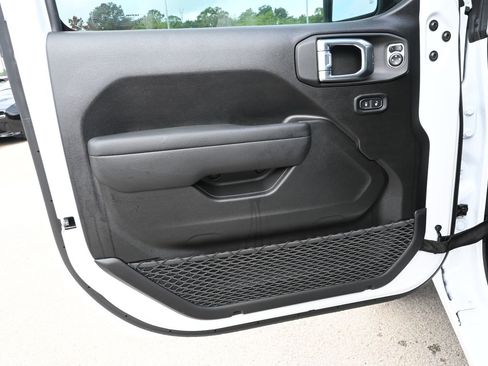 New 2026 Jeep Wrangler Unlimited Sport AWD/4WD image 7