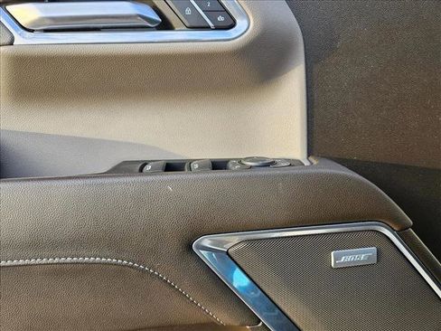 Used 2023 GMC Sierra 1500 SLT image 10