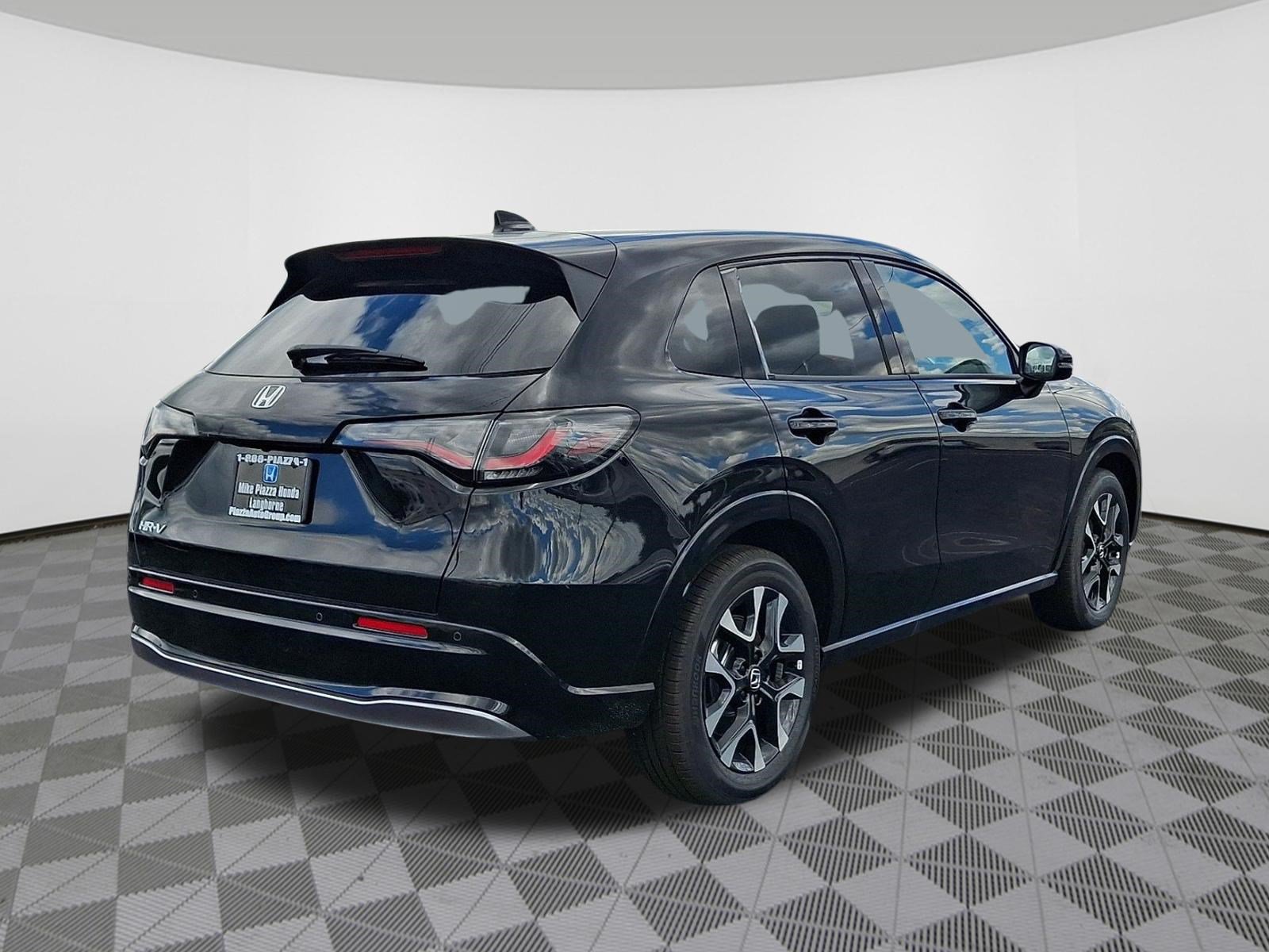New 2027 Honda HR-V EX-L image 4