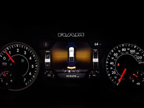 Used 2022 RAM 1500 Big Horn w/ Built-to-serve Edition AWD/4WD image 31