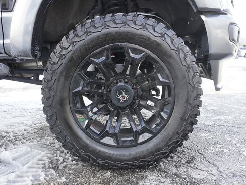 Used 2024 Ford F250 Lariat w/ Lariat Ultimate Package image 30