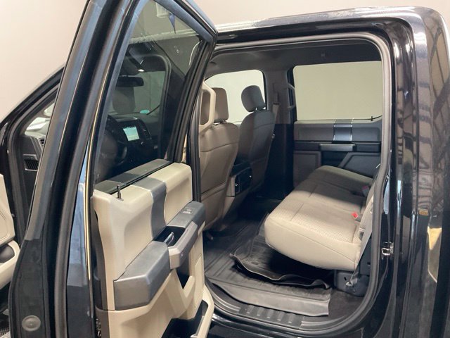 Used 2018 Ford F150 XLT w/ Equipment Group 302A Luxury AWD/4WD image 18