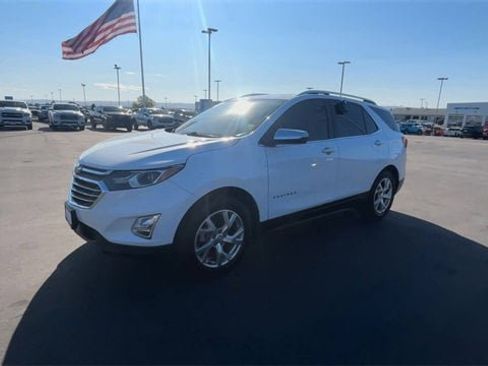 Used 2018 Chevrolet Equinox Premier image 4