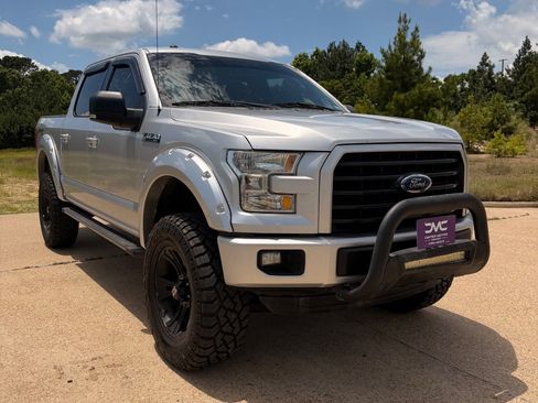 Used 2015 Ford F150 XLT w/ Equipment Group 301A Mid AWD/4WD image 3