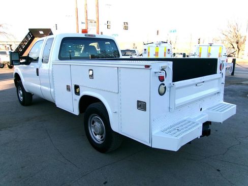 Used 2015 Ford F250 XL image 5