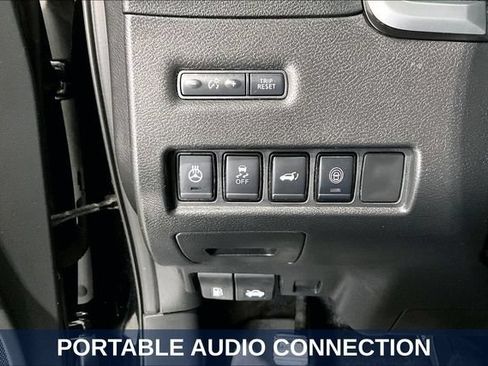 Used 2021 Nissan Murano SV AWD/4WD image 22