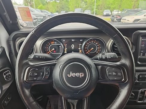 Used 2019 Jeep Wrangler Unlimited Sport S image 17