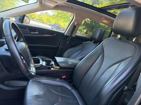 Used 2023 Lincoln Nautilus Reserve w/ Cargo Utility Package AWD/4WD image 10