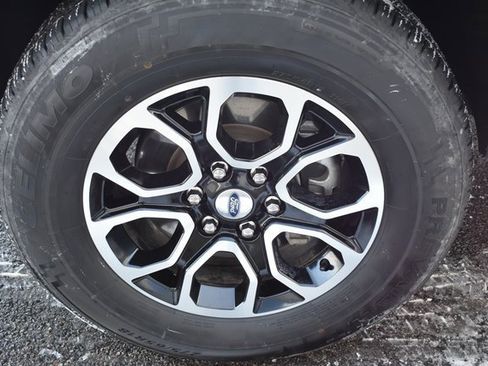 Used 2023 Ford Expedition Max XLT image 58