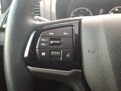 Used 2025 Honda Odyssey Touring image 17