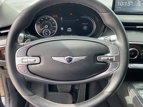 Used 2023 Genesis GV70 2.5T w/ Advanced Package AWD/4WD image 37