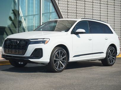 New 2026 Audi Q7 Premium Plus
