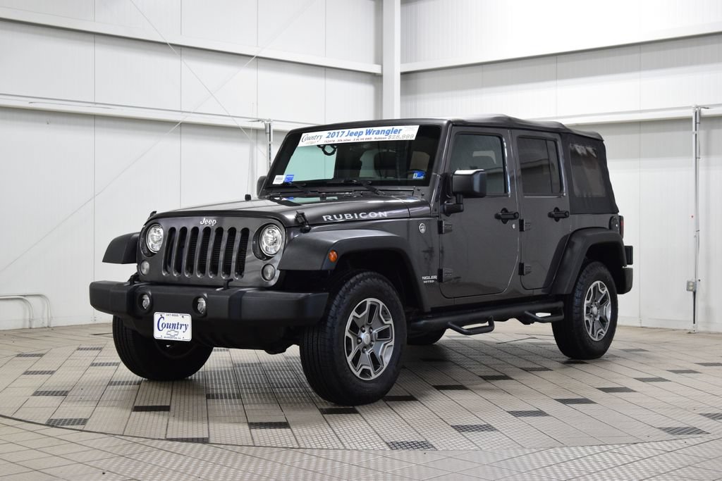 Used 2017 Jeep Wrangler Unlimited Rubicon w/ Connectivity Group AWD/4WD image 3