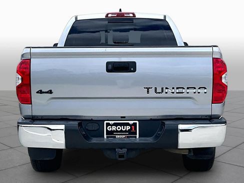 Used 2020 Toyota Tundra SR5 w/ SR5 Upgrade Package AWD/4WD image 5